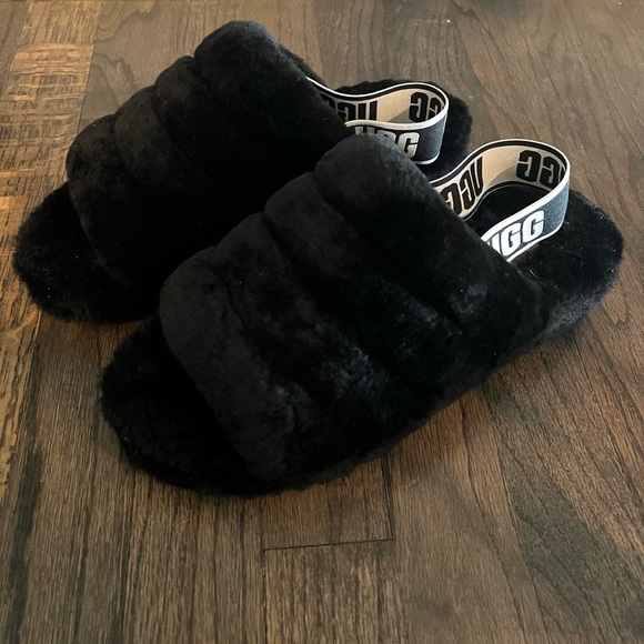 UGG Fluff Yeah Slide - Picture 1 of 3